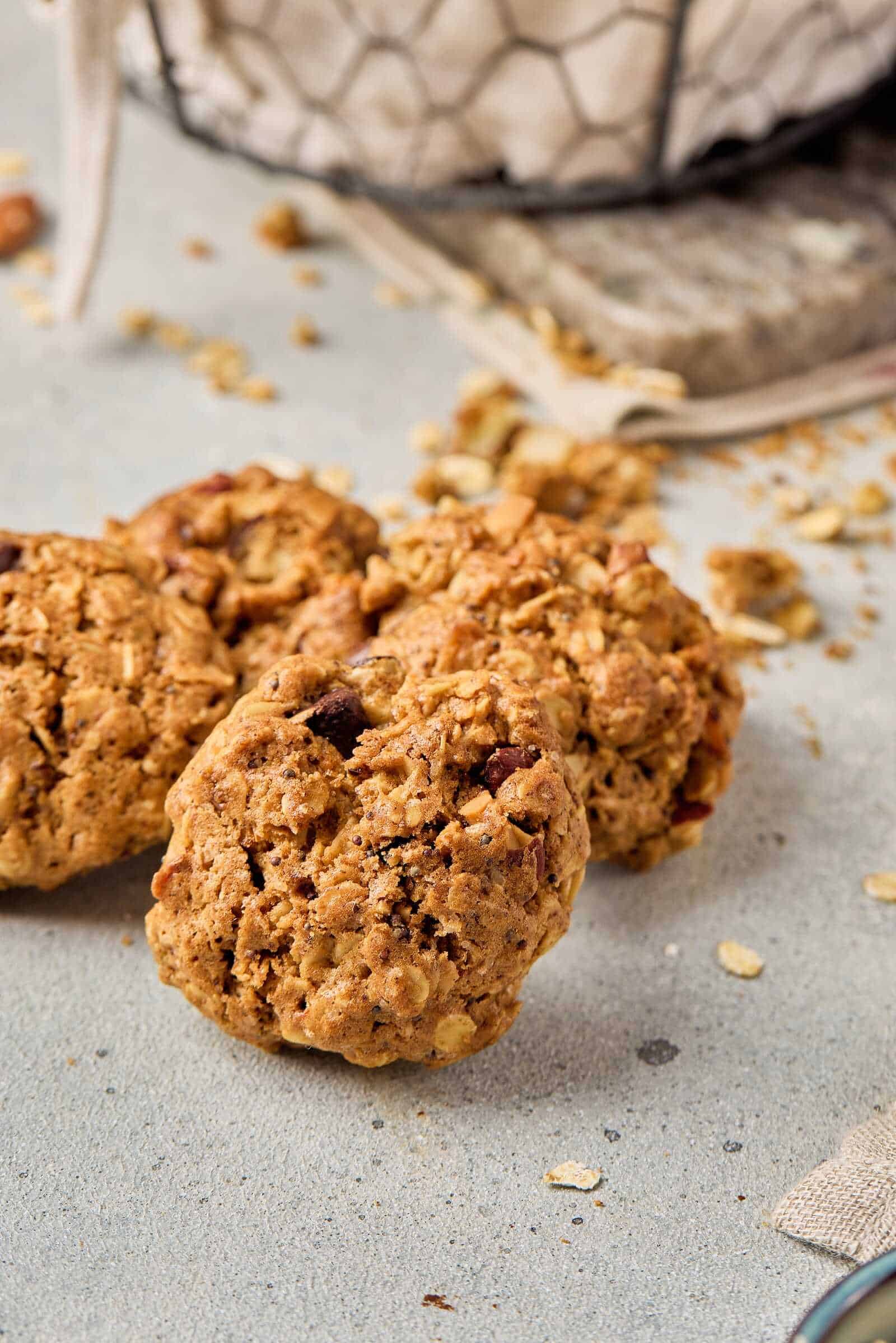 Delicious freshly baked oatmeal cookies with chocolate chips, perfect for healthy snacking.
